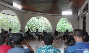 Foto: Forum Penolak Pembangunan Waduk Lambo berdiskusi bersama LPSK