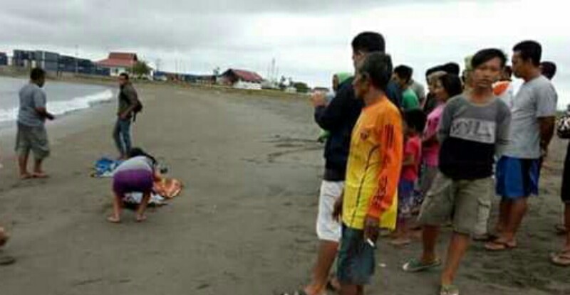 Mayat Tanpa Busana Ditemukan di Pinggir Pantai Marapokot