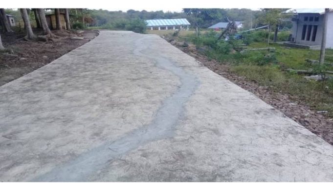 Setelah Diberitakan Rabat Beton  di Desa Komba Diperbaiki 