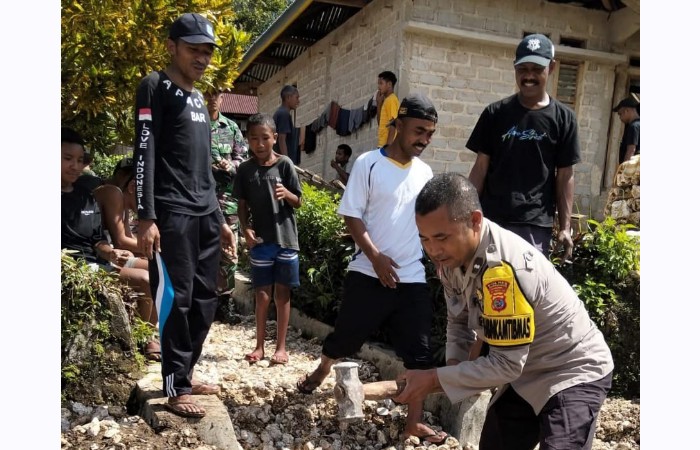 Banjir Bandang Terjang Desa Manong, Polisi dan TNI Turun Tangan Sebelum BPBD Bergerak