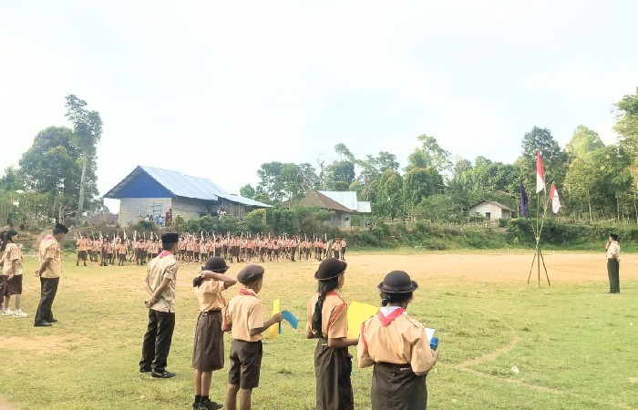 SDK Lewe Gelar Perkemahan Pramuka Sambut HUT ke-65
