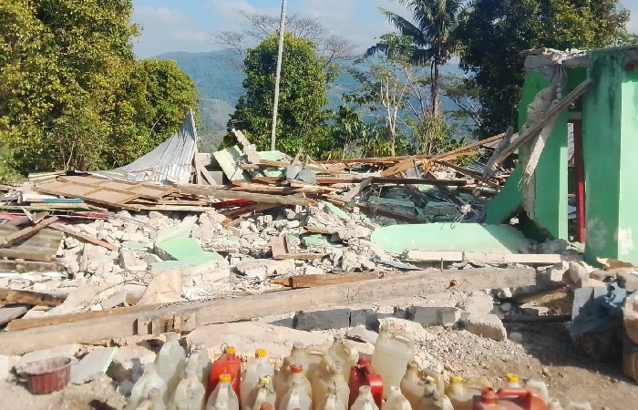 7167 Rumah di Manggarai Timur Diverifikasi Rusak akibat Gempa, 1.078 Rusak Berat